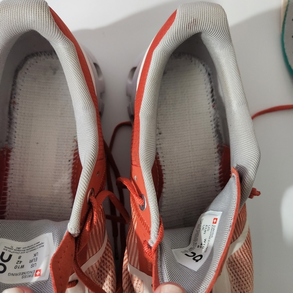 On Cloud Rust/Rose Cloudflow Running Shoes Size 10. - Picture 12 of 16